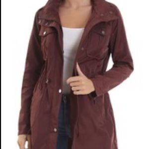 NWT Badgley Mischka Dakota Rain Anorak Sz M